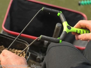 Guru Incredible Pult Distance Bait Thrower / Coarse Fishing Catapult - Picture 1 of 1