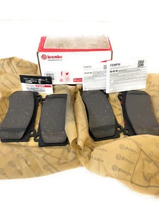 Brembo 05-10 Chrysler 300 Premium NAO Ceramic Equivalent Brake Pad Set, P11023N - Picture 1 of 5