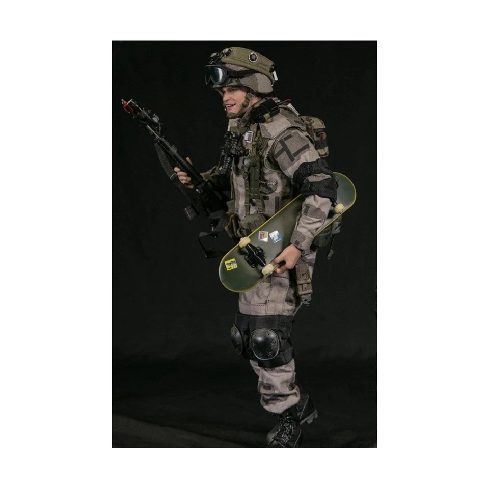 Operation Urban Warrior 99 - Lance Corporal Scott Nuevo Foto 1 de 1