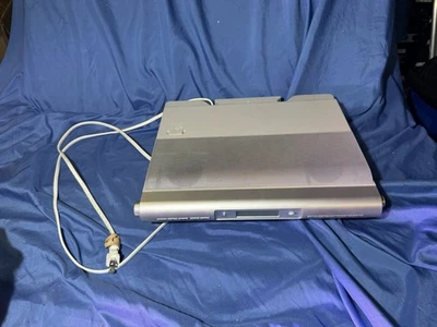 Radio reloj de cocina reproductor de CD debajo del gabinete Sony ICF-CDK50.  Sin control remoto/anclajes Foto 1 de 4