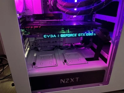 Tarjeta de gráficos EVGA GeForce GTX 1080 Ti SC2 para juegos 11 GB GDDR5X (11G-P4-6593-KR) Foto 1 de 4