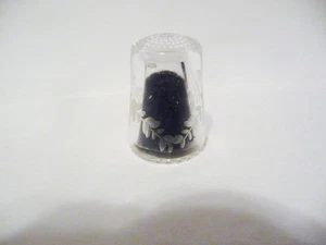 THIMBLE GUILD CLEAR CRYSTAL ULLMANNGLASS W GERMANY HAND CUT GARLAND OF LEAVES - Picture 1 of 5