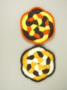 Crocheted Potholders Trivets Kitsch Grandmacore Cottagecore *Vintage* 1970's - Picture 1 of 2
