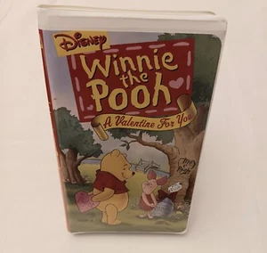 Winnie the Pooh -A Valentine for You (2000, VHS Clamshell) WITH VALENTINE INSERT - Picture 1 of 6