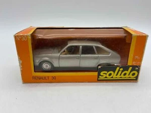 Solido 1/43 Scale Renault 30 #30 Silver Color w/box READ!! - Picture 1 of 4