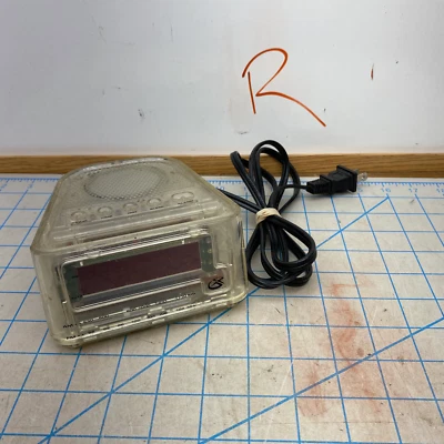 Radio Reloj GPX CR1807CLR Prisión Cárcel Emisión Transparente Ver a través de AM/FM Foto 1 de 4