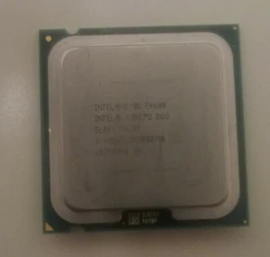 CPU 775 Intel Core 2 Duo E4600 2.40 Ghz SLA94 MALAY - Foto 1 di 1