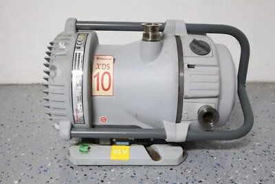 Bomba de vacío sin aceite Edwards XDS-10 - SOLO PIEZAS Foto 1 de 4