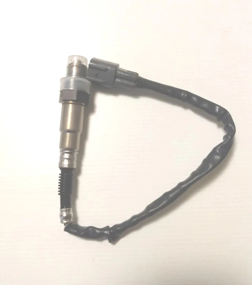 Bosch Premium Oxygen Sensor O2 Sensor 13355 - Image 1 of 4