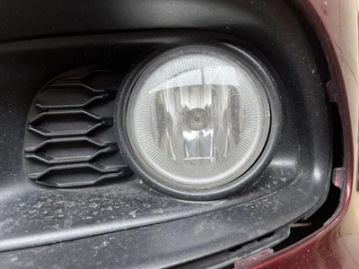 Corner/Park Light Fog-driving Lower Bumper Cover Fits 10-20 CARAVAN 1027825 Foto 1 de 4