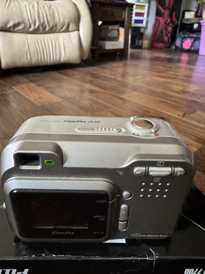 Fujifilm FinePix 2650 2.0MP Digital Camera - Metallic Silver - Image 1 of 4