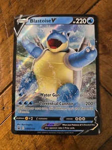 BLASTOISE V SWSH101 SWSH: Sword & Shield Card .... Holo - Picture 1 of 2
