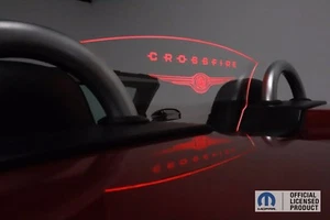 Deflector marca Chrysler Crossfire WindRestrictor para reducir turbulencia y ruido - Imagen 1 de 2