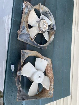 VENTILADORES DE RADIADOR IZQUIERDO Y DERECHO TOYOTA MR2 SW20 OEM 1991 1992 91 93 94 95 NO TURBO Foto 1 de 4
