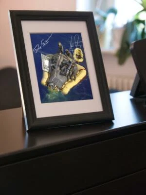 Repro-Autogramm - Gemini 8 - Neil Armstrong - David Scott - Gerahmt - Bild 1 von 2