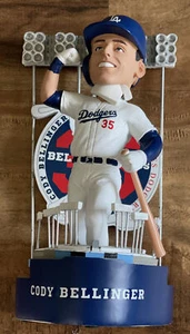 CODY BELLINGER BOBBLEHEAD BELLI BOMB LE #/360 Hecho DODGERS ESTADIO BASE FOCO - Imagen 1 de 8