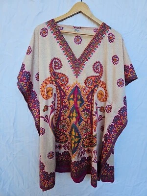 Túnica Laddi Estampa Paisley Caftan Tamanho Único serve para Todos - Frete Grátis! - Imagem 1 de 3