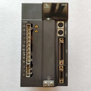Servoaccionamiento innovador usado IS500PT8R4I probado en buen estado #YP1 - Imagen 1 de 3
