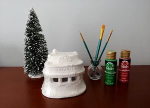 California Creations "FLO'S" BURGER STAND 97007 Ready To Paint Keramik Weihnachten - Bild 1 von 9