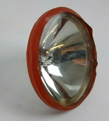 4635 - Volts 16.5V  Watts: 450W  Sealed Aircraft Landing Light - Image 1 of 4