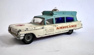 Vintage Mid-1960s Corgi Superior Ambulance on Cadillac Chassis - Picture 1 of 8