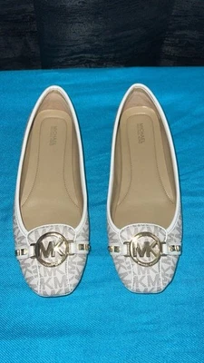 Mujer Michael Kors Ballet Pisos Blanco Charol Talla 9 1/2 M Foto 1 de 3
