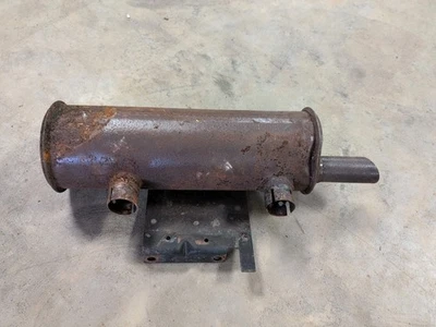 John Deere 318 Muffler - Image 1 of 4