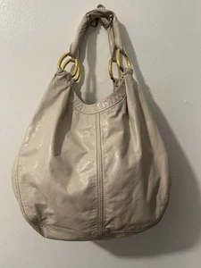 Bolso de Mano Miu Miu GHW Hobo Piel de Cordero Cuero Crema Oro Anillo Suave Usado en Excelente Condición - Imagen 1 de 13