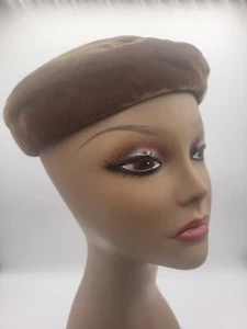 Vintage Clover Lane Parisian Art Deco Velvet Velour Beret Hat Brown - Picture 1 of 7