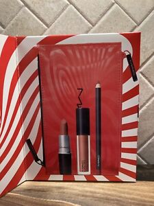MAC Best Kept Secret Lip Kit: Neutral lipstick, gloss, liner, and makeup bag NEW