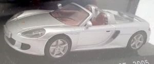 Altaya 1/43 Scale Model Car 1501IR4 - 2005 Porsche Carrera GT - Silver - Picture 1 of 5