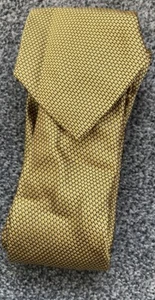 Mens Charles Tyrwhitt All Silk Made In England Gold Patterned Tie 3.5" Wide - Picture 1 of 4