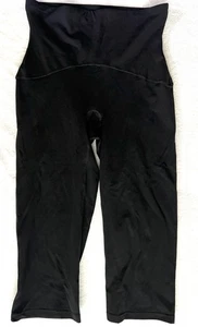 Legging recortado SPANX Shaper, negro, talla mediana - Imagen 1 de 7