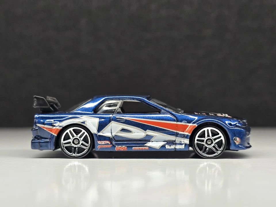 2002 Hot Wheels First Edition Nissan Skyline GT-R R32 SP5 Wheel Variation - Image 1 of 4