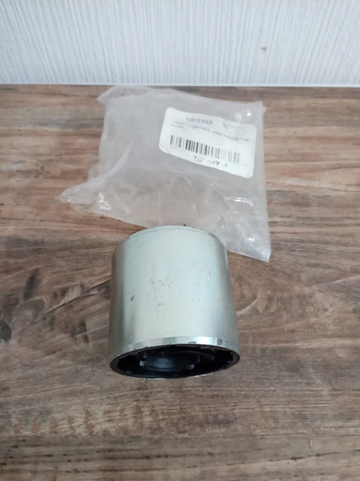 FRONT CONTROL ARM WISHBONE BUSH FOR BMW E39 MINI R55 R50 R53 R52 R56 R57 R58 R59 - Image 1 of 4