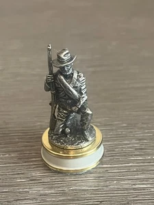 Schach Ersatzfigur Konföderierter Soldat Bauer Bürgerkrieg Franklin Mint 1983 - Bild 1 von 3