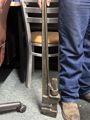 Llave de latón AMPCO de 36 pulgadas sin chispas Foto 1 de 3