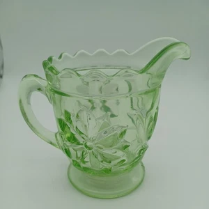 Kleine Vintage Art Deco Uranglas Kanne - Bild 1 von 24