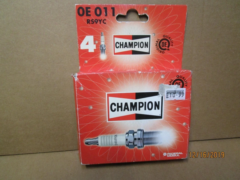 CHAMPION BUJÍA RS9YC OE 011 JAGUAR AUSTIN FORD ROVER TVR MORRIS PAQUETE DE 4 Foto 1 de 1