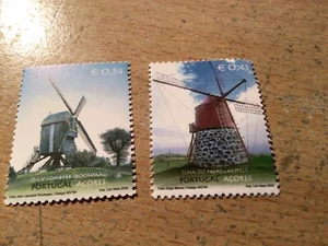 Lot De 2 Timbres Moulins à Vent Açores Neufs - Photo 1/1