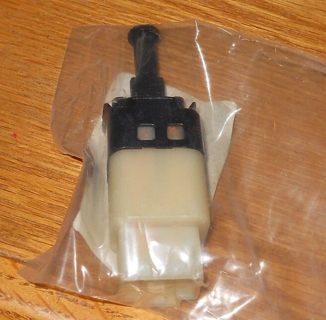 NOS 2004-11 Chevrolet Aveo 2005-08 Pontiac Wave 2009-10 G3 Stoplight Switch - Image 1 of 1
