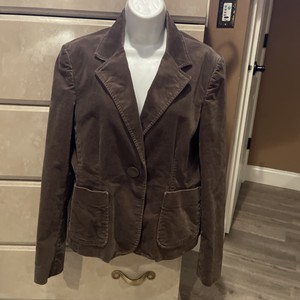 gap green velvet puffer