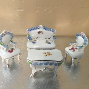 Beautiful Elfinware porcelain furniture Germany, post 1940 - Picture 1 of 10