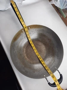 Wok IMUSA EE. UU. Acero al Carbono Sin Recubrimiento con Asas Compuestas Forjado a Mano 14 Pulgadas - Imagen 1 de 11