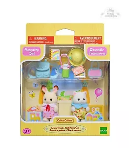 Sylvanian Families Calico Critters Nursery Friends Baby Walk Along Duo - Picture 1 of 3