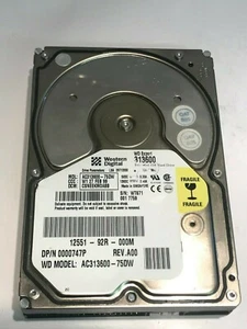 WESTERN DIGITAL EXPERT 313600 13GB IDE HARD DRIVE AC313600-75DW CSNEEKMO aa5fc12 - Picture 1 of 2