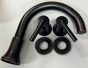 Delta  ROMAN SOAKING TUB & Faucet & Handles Oiled Bronze Used but Excellent - Picture 1 of 5