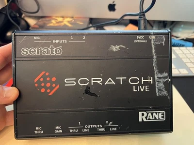 Interfaz de audio DJ en vivo RANE Serato Scratch sin cables se enciende pero SIN PROBAR Foto 1 de 4