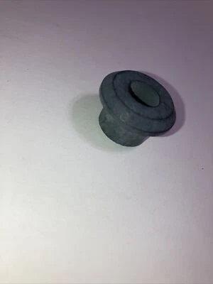 KTM SX LC4 SMC DUKE ADVENTURE 400 640 990 94 - 20 OEM buje de goma 56401040000 Foto 1 de 4