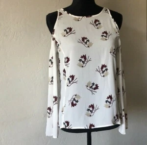 NWT Chelsea 28 Floral Cold Shoulder Top Size XS Long Sleeve White Casual - Picture 1 of 5